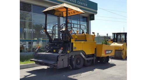 XCMG RP452L Асфальтоукладчик XCMG RP452L