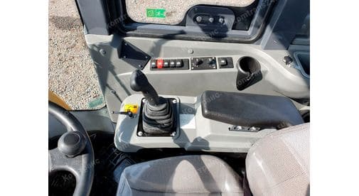 XCMG LW330FN Фронтальный погрузчик XCMG LW330FN