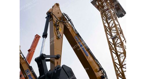 XCMG XE180DN фото 2 Гусеничный экскаватор XCMG XE180DN