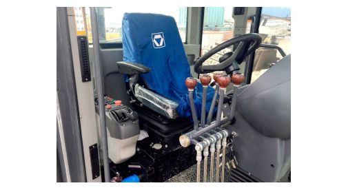 XCMG GR1653 фото 8 Автогрейдер XCMG GR1653