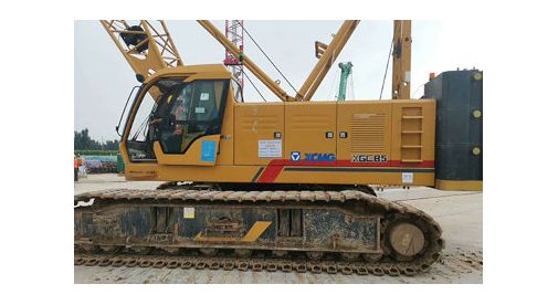 Гусеничный кран XCMG XGC85 фото 1 Гусеничный кран XCMG XGC85