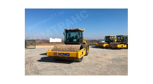 XCMG-XS163J-front-left Дорожный каток XCMG XS163J