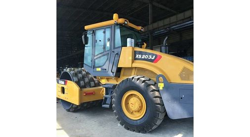 XCMGXS203J-rear Дорожный каток XCMG XS203J