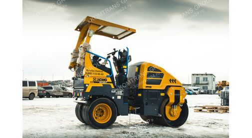 XD120SVT-left Дорожный каток XCMG XD120SVT
