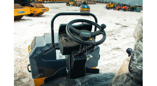 XMR303-wheel Дорожный каток XCMG XMR303