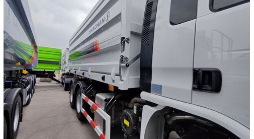 Автопоезд-зерновоз Shacman L3000 6х4 фото 5 Автопоезд-зерновоз Shacman L3000 6х4