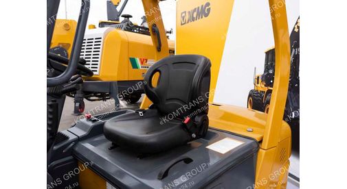 Вилочный погрузчик XCMG XCB-L35 фото 3 Вилочный погрузчик XCMG XCB-L35
