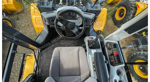 Фронтальный погрузчик XCMG XC968 фото 6 Фронтальный погрузчик XCMG XC968