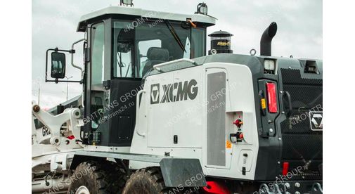 Горный грейдер XCMG GR256 c полным приводом (фото-4) Горный грейдер XCMG GR256 c полным приводом