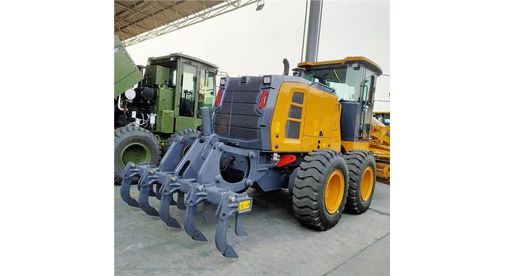 Автогрейдер XCMG GR2405T фото 2 Автогрейдер XCMG GR2405T