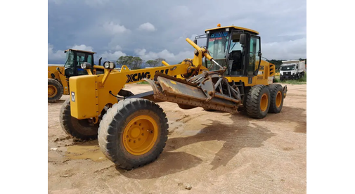 Автогрейдер XCMG GR1803BR 1 Автогрейдер XCMG GR1803BR