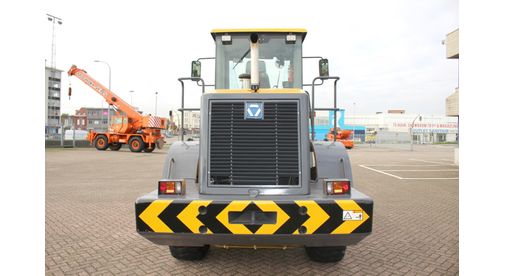 Фронтальный погрузчик XCMG ZL30G Фронтальный погрузчик XCMG ZL30G