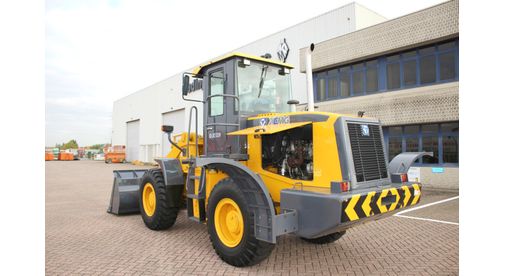 Фронтальный погрузчик XCMG ZL30G Фронтальный погрузчик XCMG ZL30G