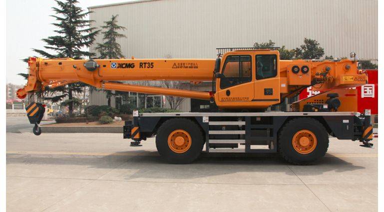 Короткобазный кран XCMG RT35 Короткобазный кран XCMG RT35