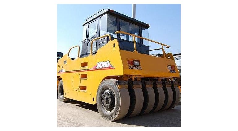 Пневмоколесный дорожный каток XCMG XP302 Пневмоколесный дорожный каток XCMG XP261