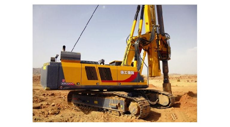 XCMG XR220D CFA Буровая установка с бесконечным шнеком XCMG XR220DII