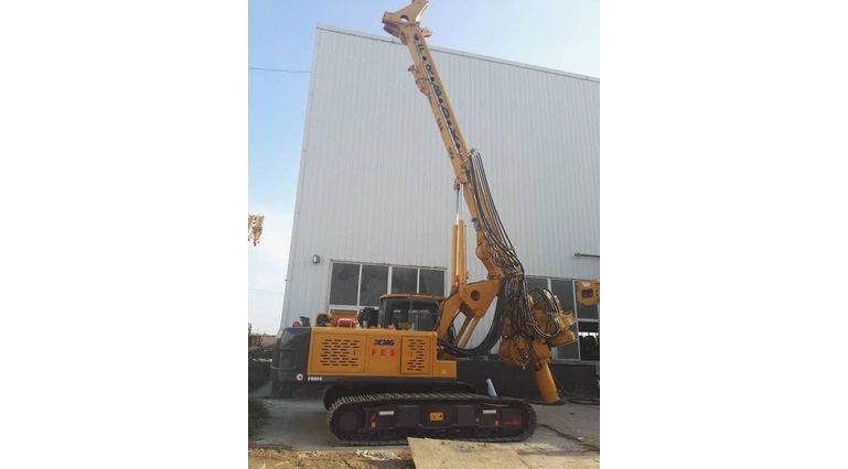 XCMG XR220D CFA Буровая установка с бесконечным шнеком XCMG XR80