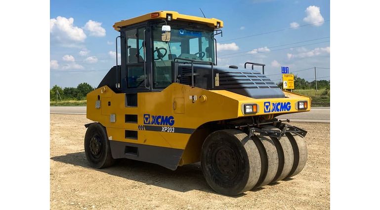 Дорожный каток XCMG XP203 Дорожный каток XCMG XP203