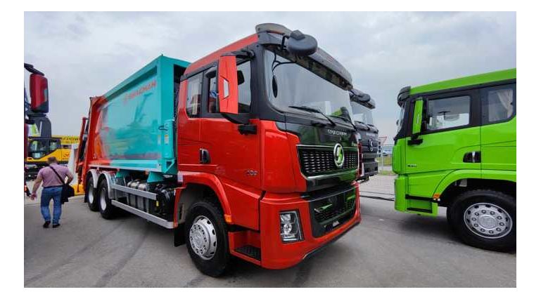 Мусоровоз Shacman X3000 6х4 Мусоровоз Shacman X3000 6х4