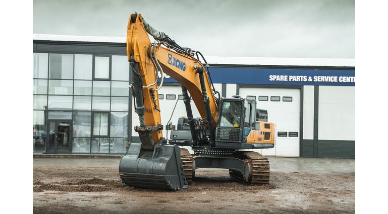 Гусеничный экскаватор XCMG XE490DK фото Гусеничный экскаватор XCMG XE490DK