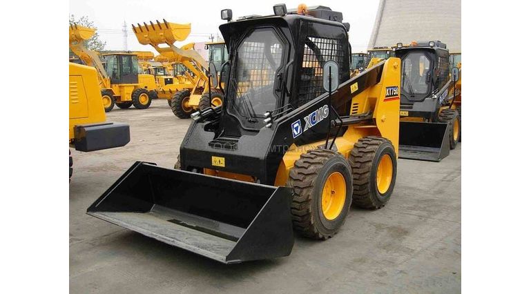 Мини погрузчик XCMG XT750 Мини погрузчик XCMG XT750
