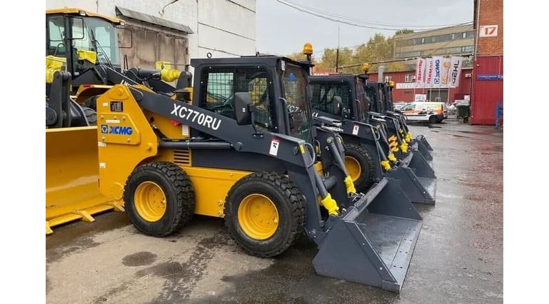 Мини-погрузчик XCMG XC770RU Мини-погрузчик XCMG XC770RU