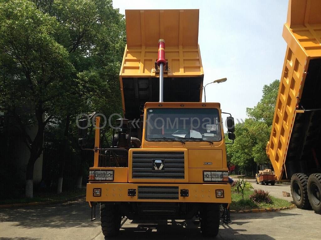 Горный самосвал XCMG NXG5470DTQ 6х6